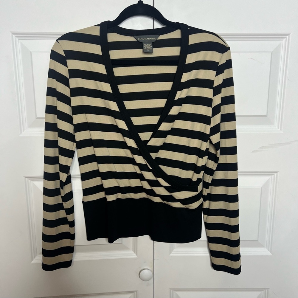 Banana Republic Striped Wrap Top – Size Large – Black & Cream Long Sleeve